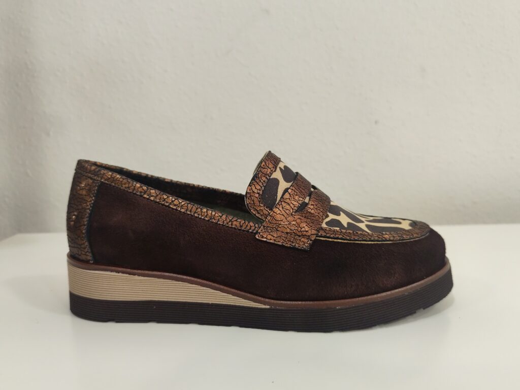 Mocasin jirafa