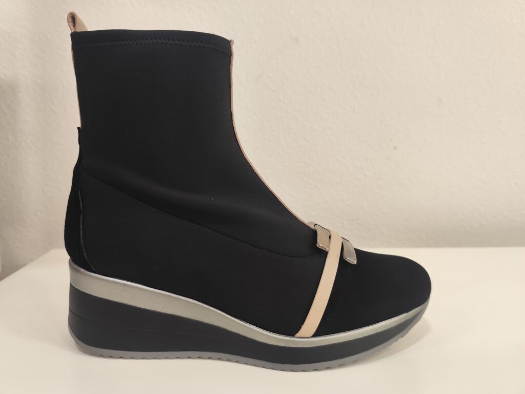 Botin elastico Dibia negro