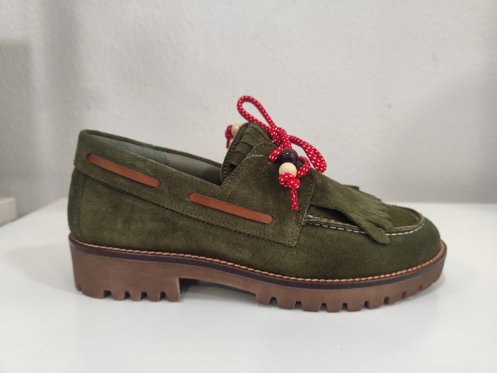 Mocasin verde Nival