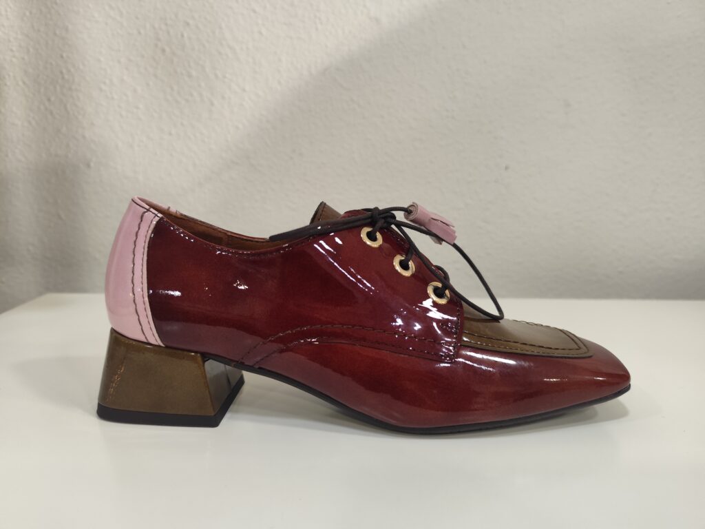 Zapato cordon burdeos Dura y Dura
