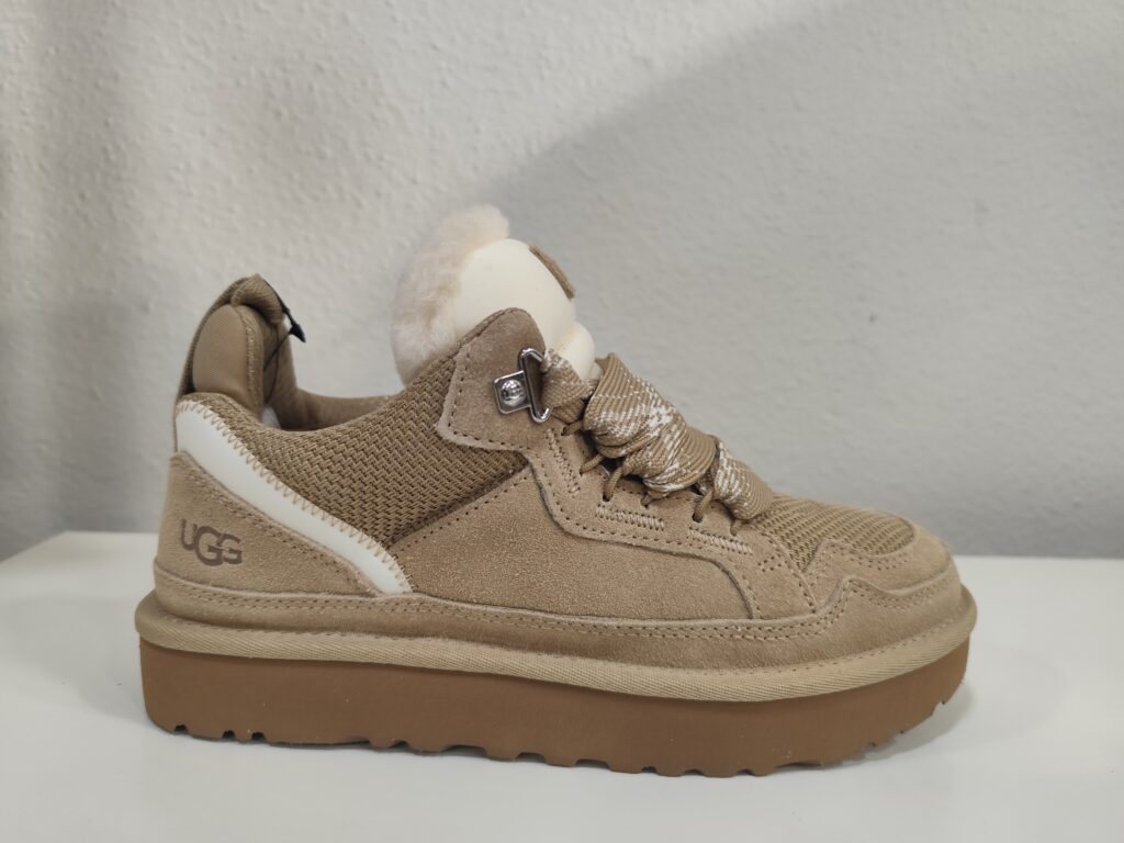 Lowmel Sand UGG