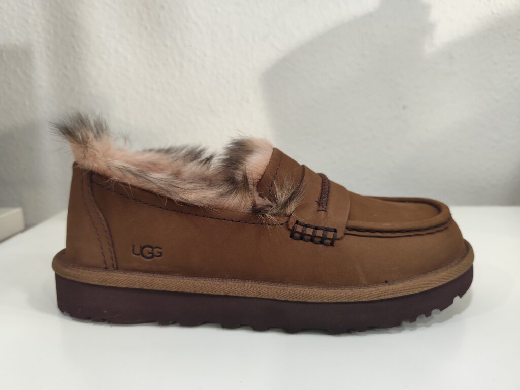Mocasin Nobuk UGG